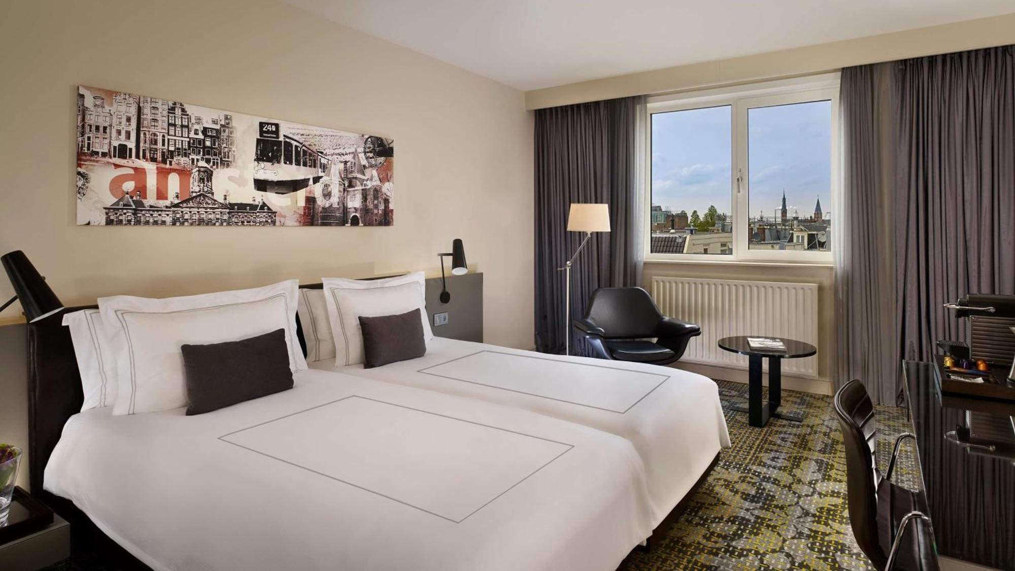 Park Plaza Victoria Hotel