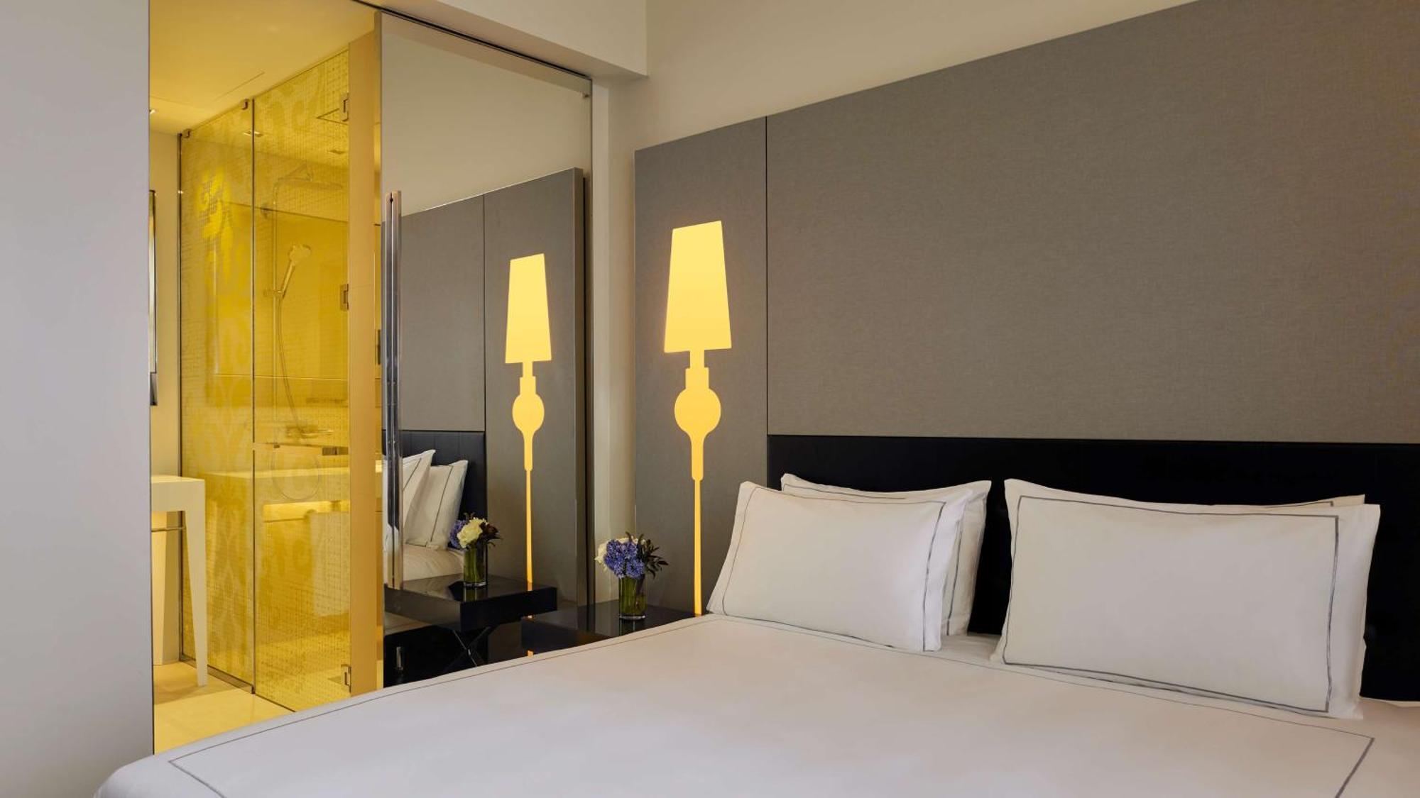 Park Plaza Victoria Hotel