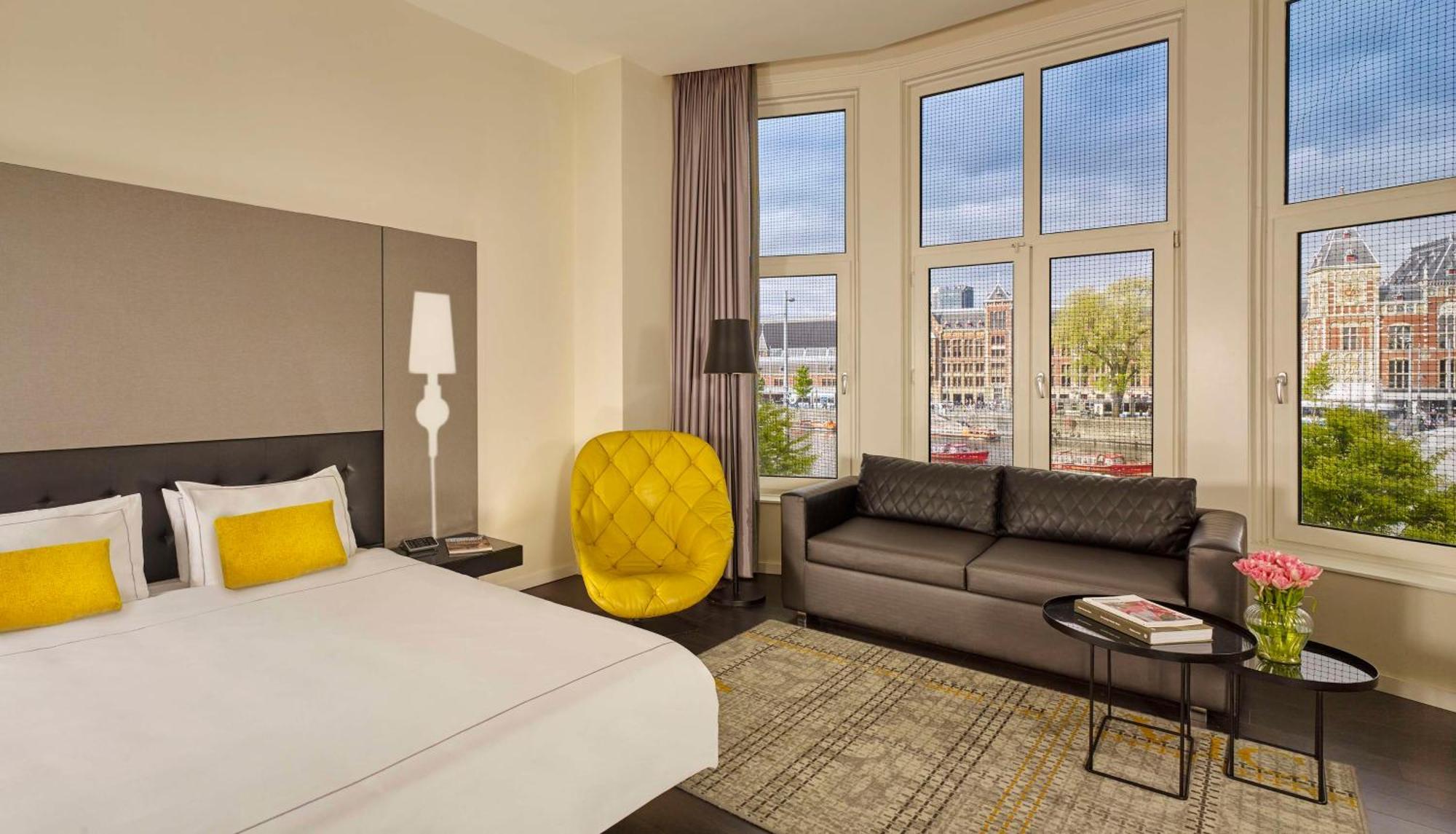 Park Plaza Victoria Hotel