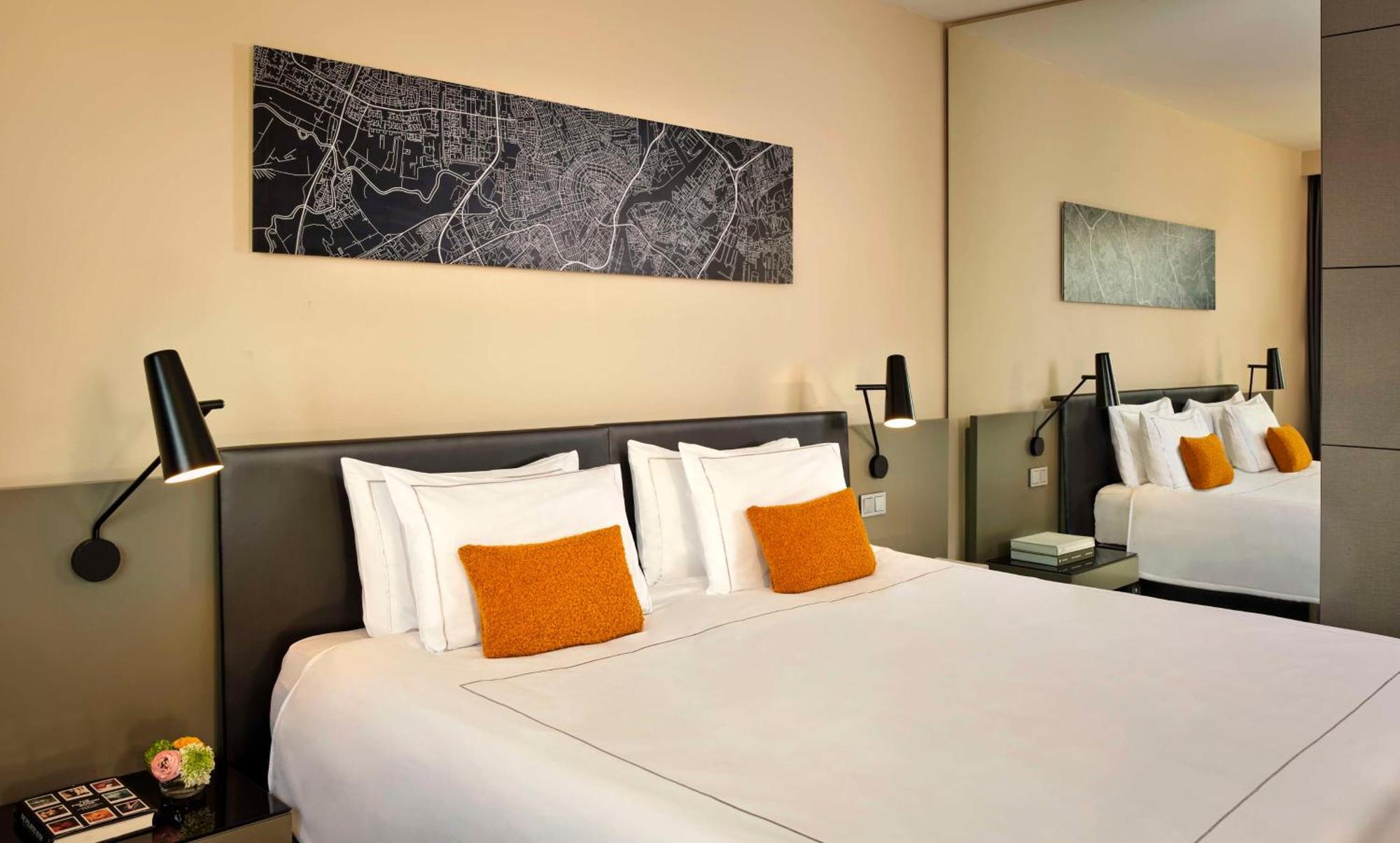 Park Plaza Victoria Hotel 4*